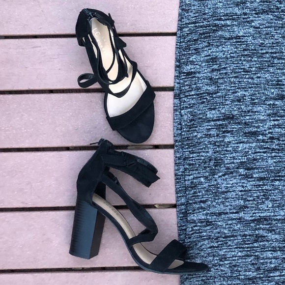 LC Lauren Conrad  Sandal - Picture 5 of 6